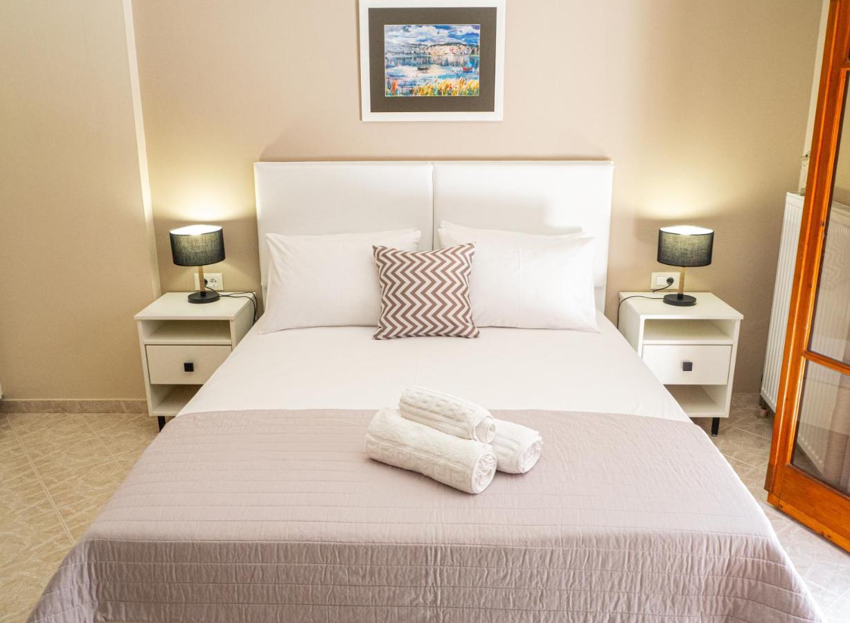 Апартаменты Dina Studio Argostoli 1 Экстерьер фото